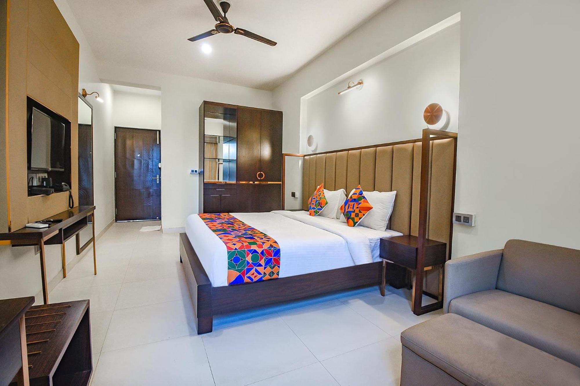 Fabhotel Prime Infantaria Comfort - 200M From Calangute Beach Экстерьер фото
